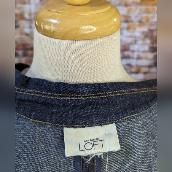 ANN TAYLOR LOFT ONE OF A KIND DESIGNED JEAN JACKET (4378-200) - Picture 6 of 6